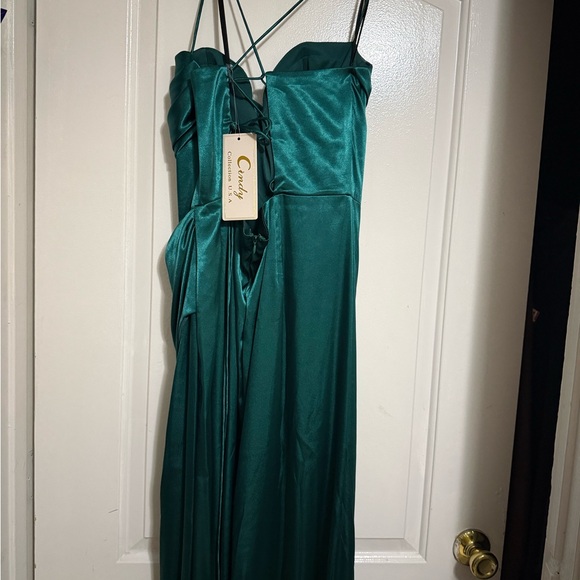 Emerald Green Dress - Picture 2 of 2